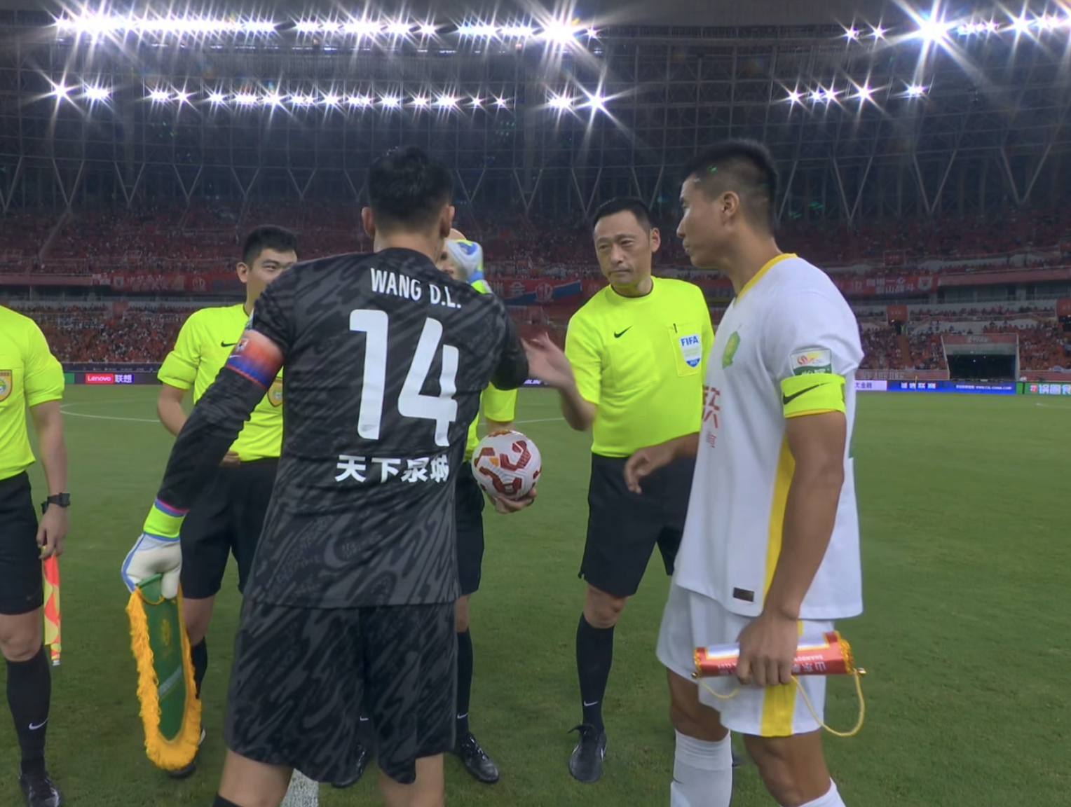 随着泰山6-0大胜国安，卡扎大四喜！产生3个不可思议+2个不争事实